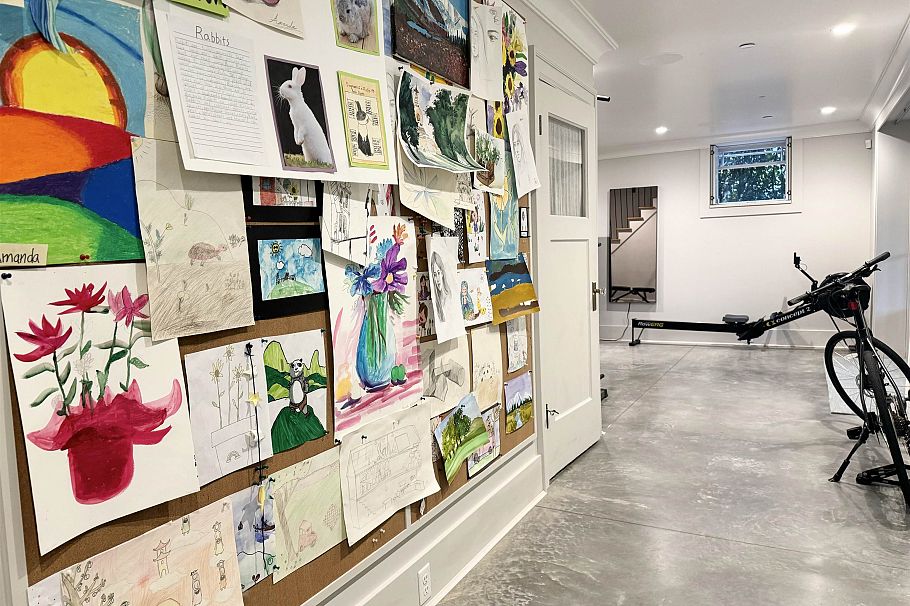 4291 W 9th Avenue Vancouver, BC - 40