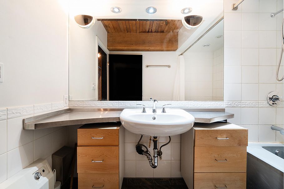 304 41 Alexander Street Vancouver, BC - 14