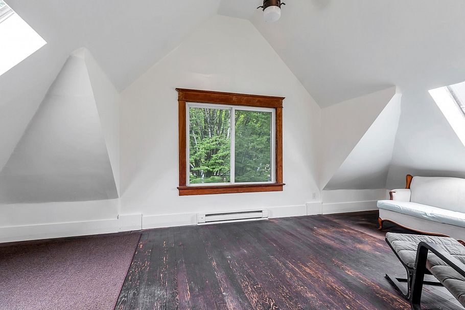 1836 E 1st Avenue Vancouver, BC - 26