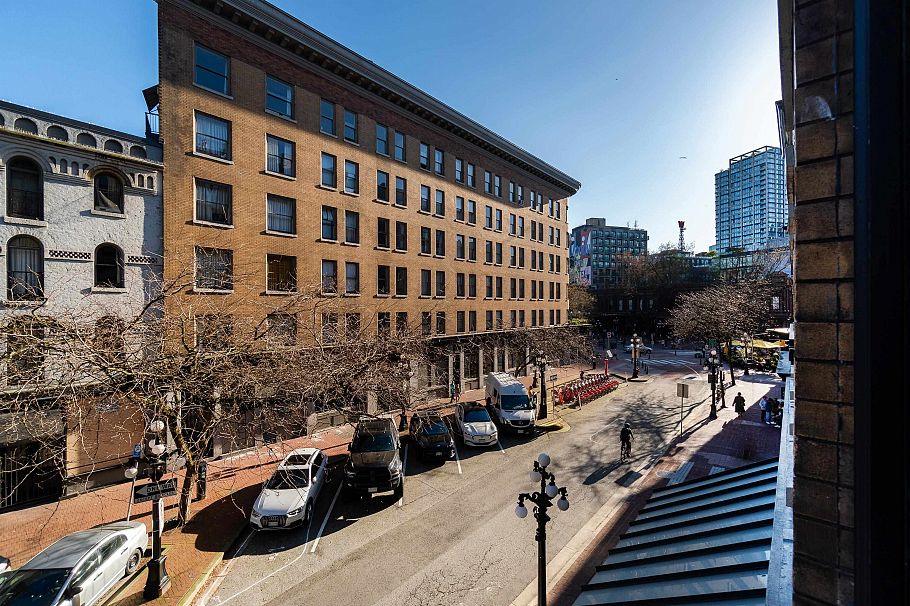 304 41 Alexander Street Vancouver, BC - 15