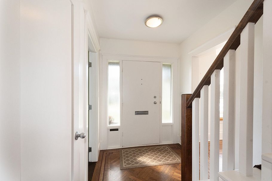 3533 W 20th Avenue Vancouver, BC - 31