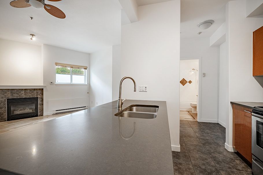 103 1688 E 8th Avenue Vancouver, BC - 3