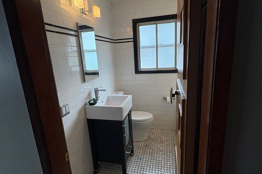 2274 Mclean Drive Vancouver, BC - 13