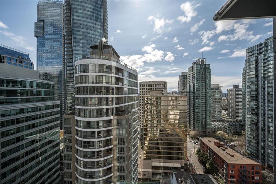 2605 1189 Melville Street Vancouver, BC - 17