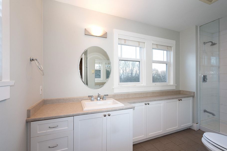 3533 W 20th Avenue Vancouver, BC - 18