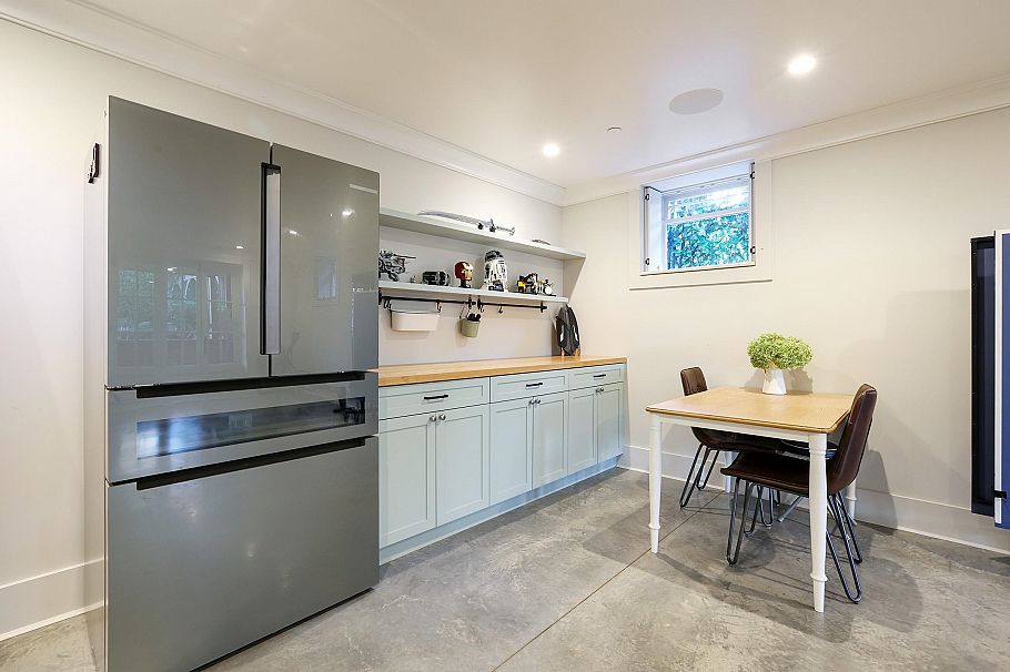 4291 W 9th Avenue Vancouver, BC - 19