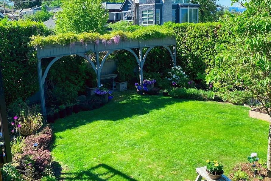 4291 W 9th Avenue Vancouver, BC - 32