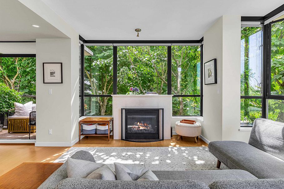 180 W 6th Street North Vancouver, BC - 3