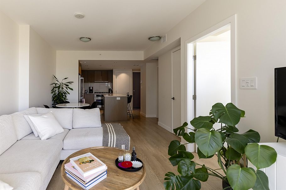 1206 111 E 1st Avenue Vancouver, BC - 11