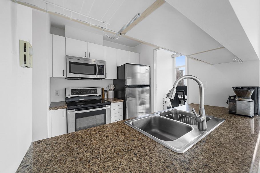 1709 438 Seymour Street Vancouver, BC - 16