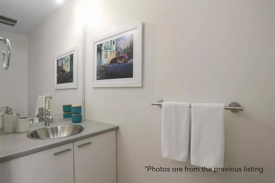 112 Dunsmuir Street Vancouver, BC - 5