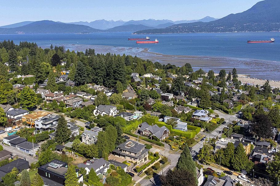 1937 Tolmie Street Vancouver, BC - 22