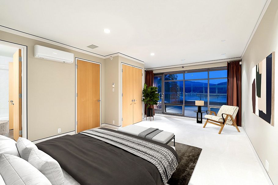 687 Beachview Drive North Vancouver, BC - 24