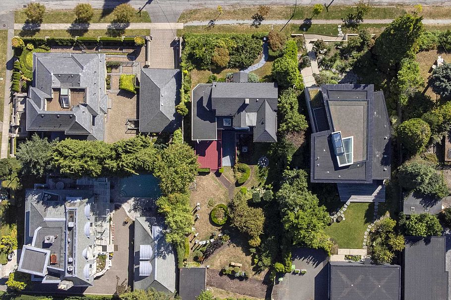 1937 Tolmie Street Vancouver, BC - 29