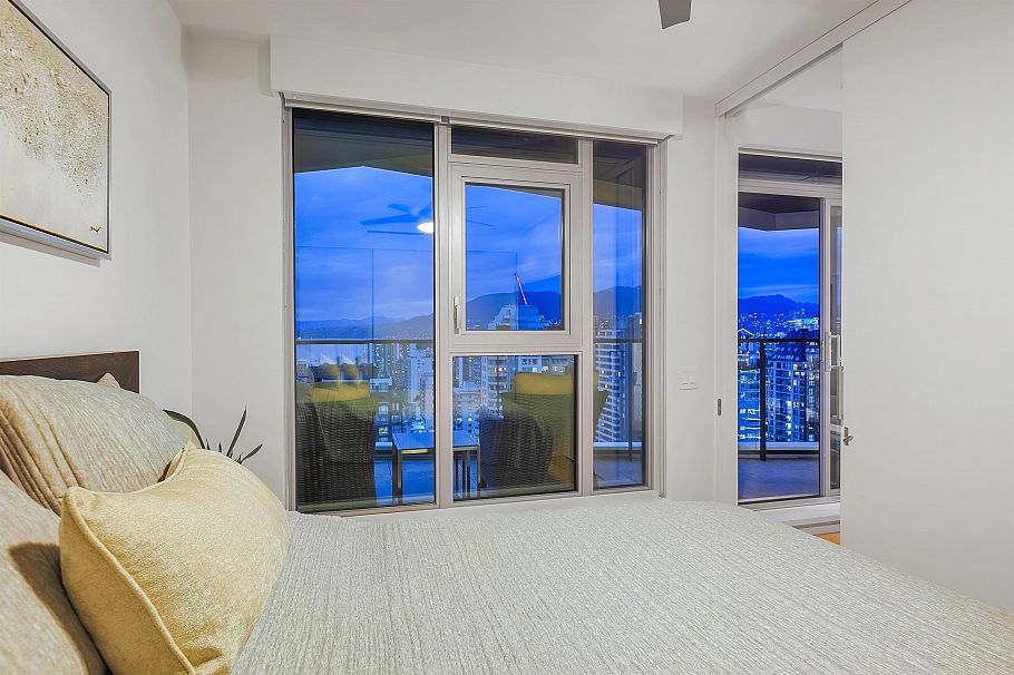 2404 889 Pacific Street Vancouver, BC - 14