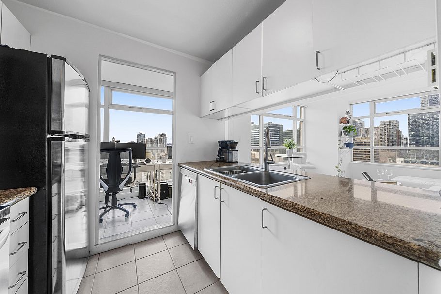 1709 438 Seymour Street Vancouver, BC - 14