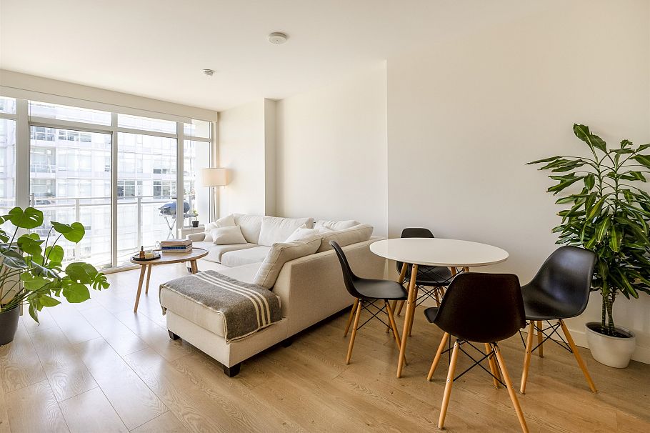 1206 111 E 1st Avenue Vancouver, BC - 9