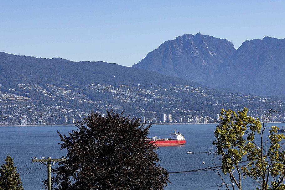 1937 Tolmie Street Vancouver, BC - 18