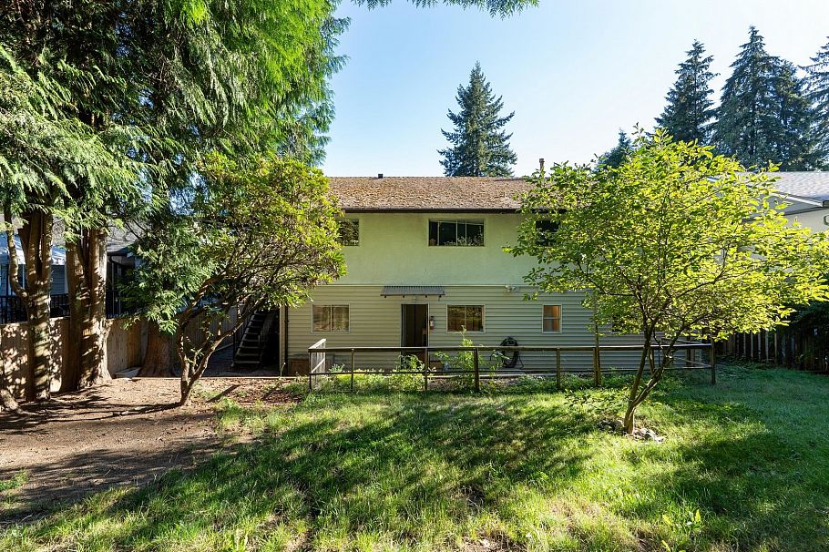 1422 Kilmer Road North Vancouver, BC - 39