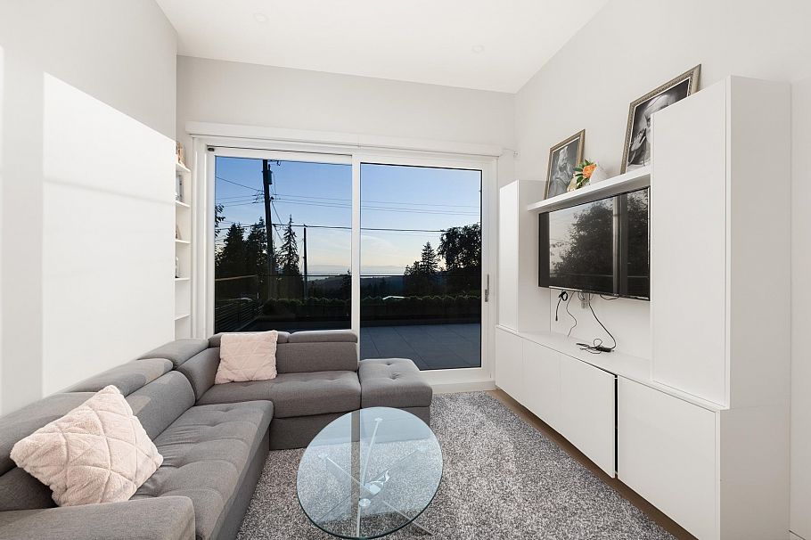 392 Ventura Crescent North Vancouver, BC - 31