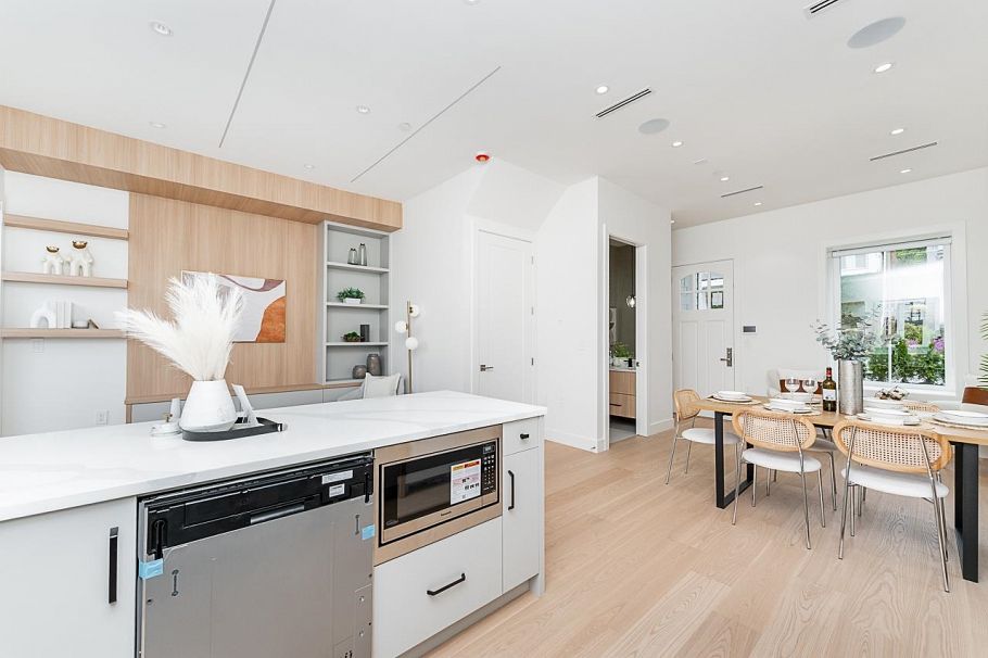 2 2837 Oliver Crescent Vancouver, BC - 7