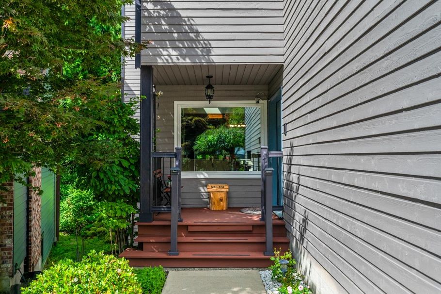 5655 White Pine Lane North Vancouver, BC - 38