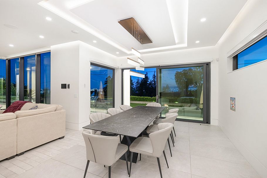 392 Ventura Crescent North Vancouver, BC - 10