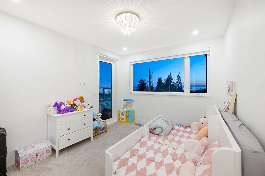 392 Ventura Crescent North Vancouver, BC - 27