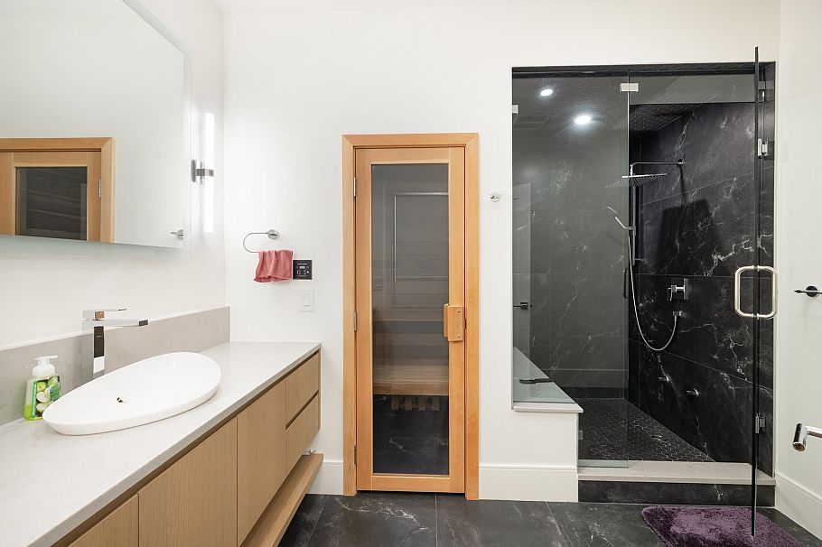 392 Ventura Crescent North Vancouver, BC - 23