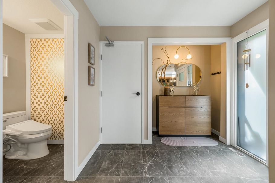 5655 White Pine Lane North Vancouver, BC - 27