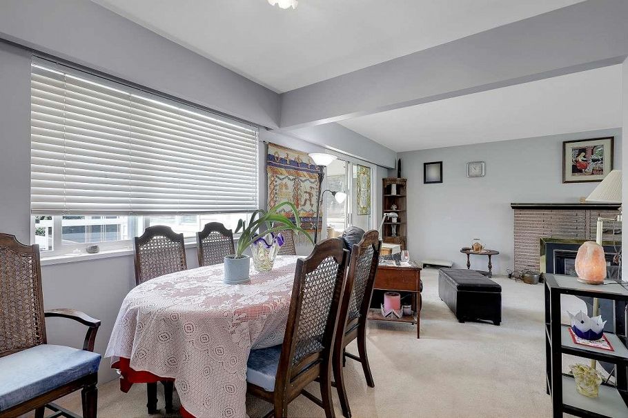 203 E 26th Street North Vancouver, BC - 11