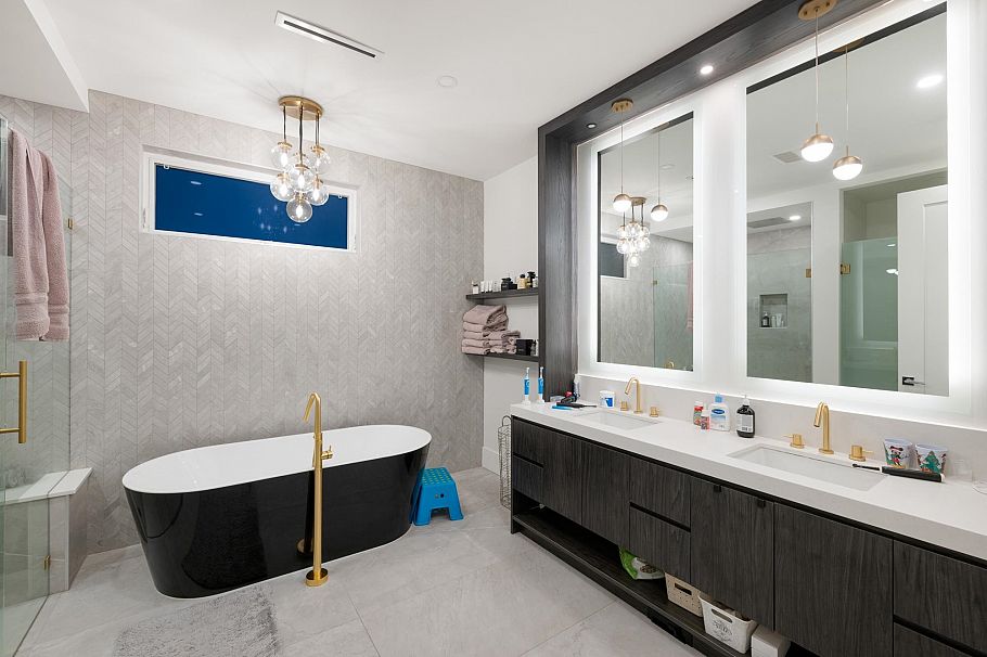 392 Ventura Crescent North Vancouver, BC - 22