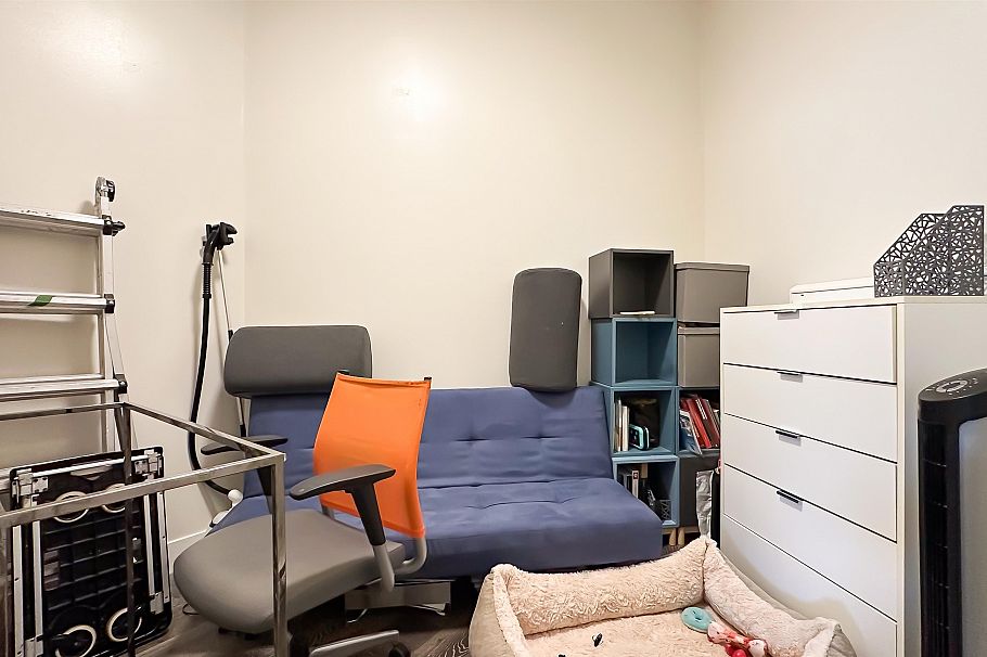 506 3602 Aldercrest Drive North Vancouver, BC - 24