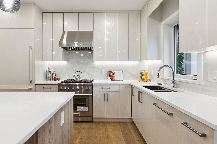 2727 W 7th Avenue Vancouver, BC - 5