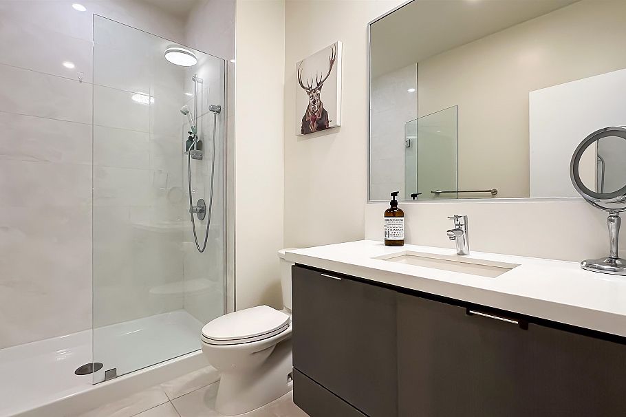 506 3602 Aldercrest Drive North Vancouver, BC - 21