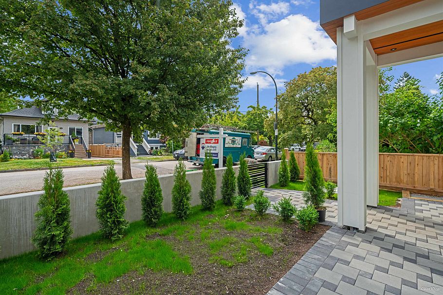 1 4463 Walden Street Vancouver, BC - 4