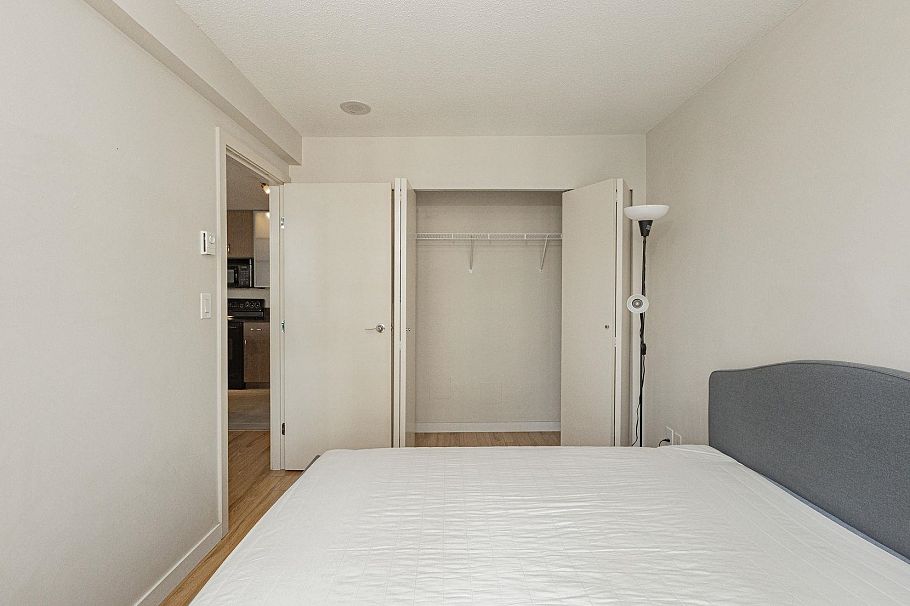 2304 977 Mainland Street Vancouver, BC - 11