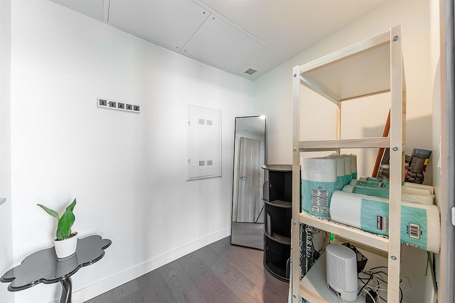 2816 89 Nelson Street Vancouver, BC - 14