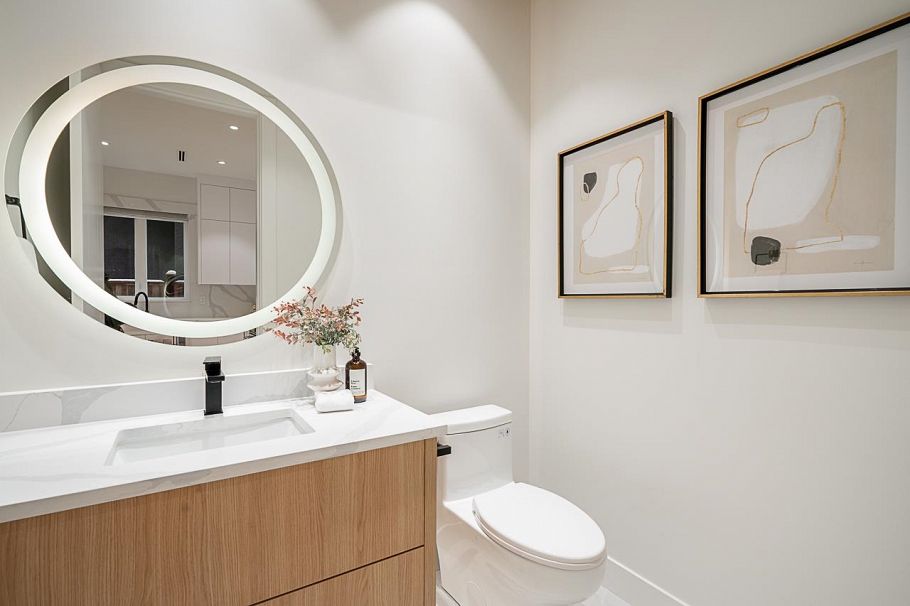 2833 Oliver Crescent Vancouver, BC - 10