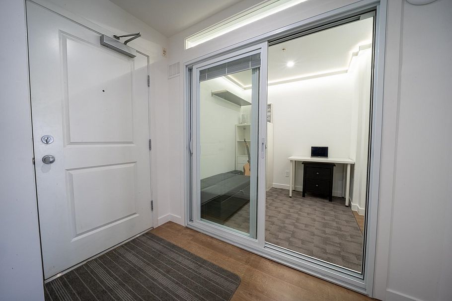 207 5025 Joyce Street Vancouver, BC - 5