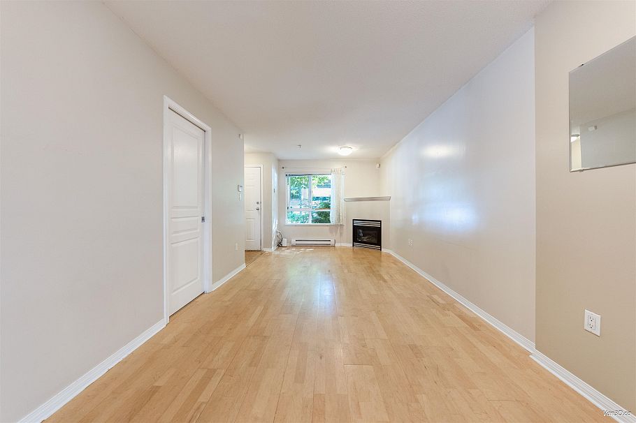 229 E 11th Avenue Vancouver, BC - 7