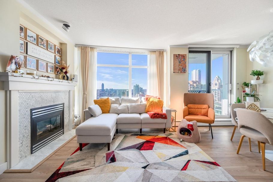 2608 198 Aquarius Mews Vancouver, BC - 4