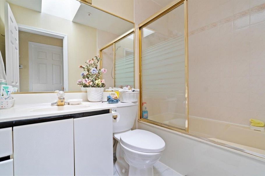 7138 Fraser Street Vancouver, BC - 12