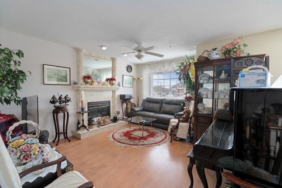 7138 Fraser Street Vancouver, BC - 3