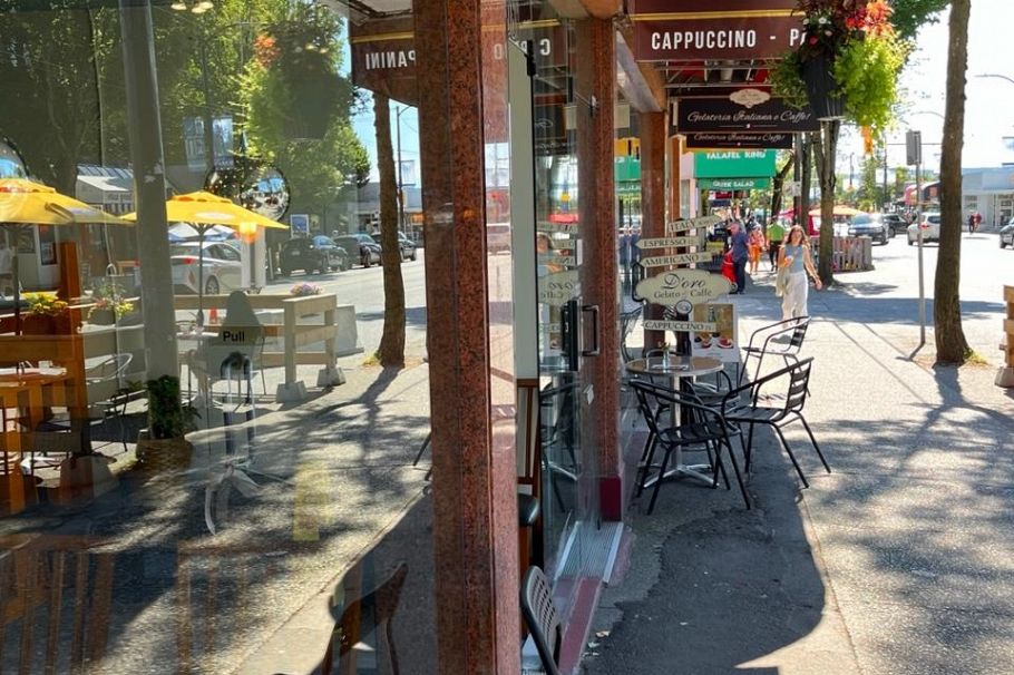 206 1740 Comox Street Vancouver, BC - 21