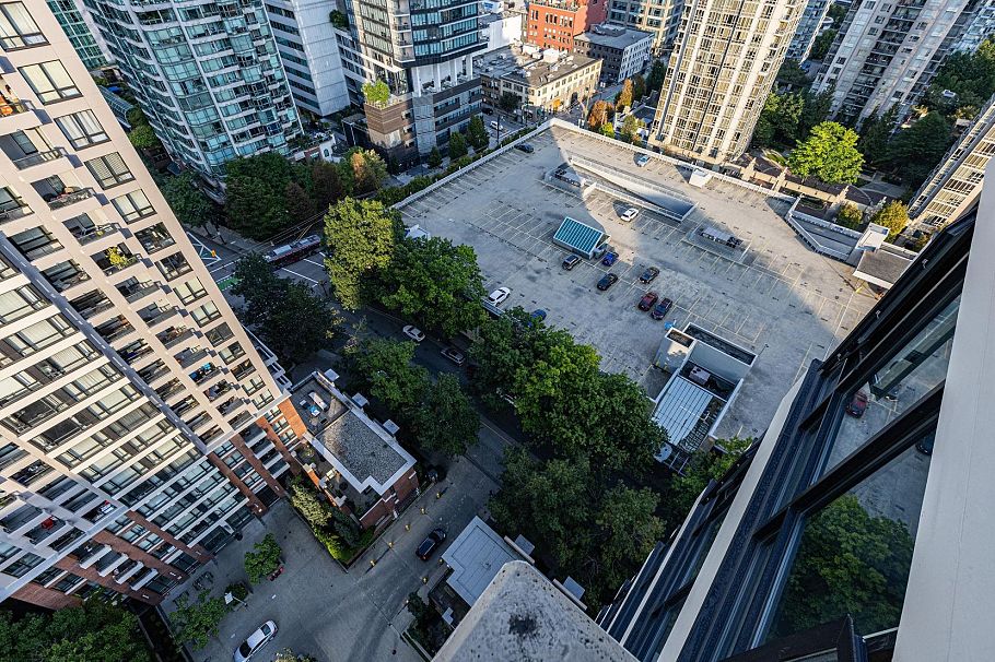 2304 977 Mainland Street Vancouver, BC - 20