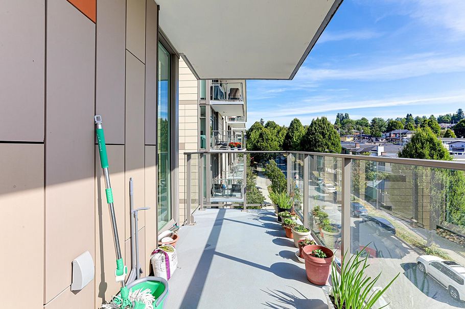 403 8181 Chester Street Vancouver, BC - 18