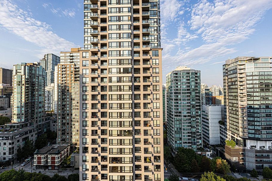 2304 977 Mainland Street Vancouver, BC - 18
