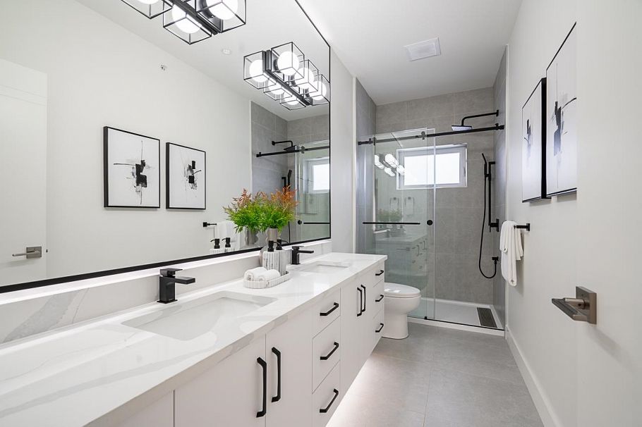 2833 Oliver Crescent Vancouver, BC - 13