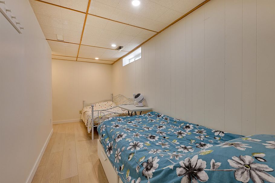 76 3437 E 49th Avenue Vancouver, BC - 15